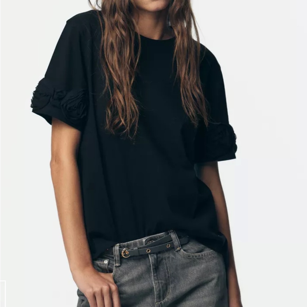 NWT Zara Black T-Shirt with Floral Sleeves